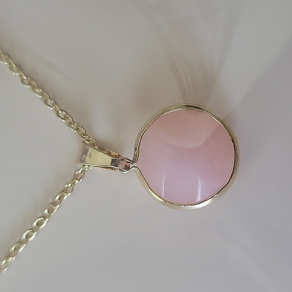 Rose Serenty Necklace - Picture 4 of 4